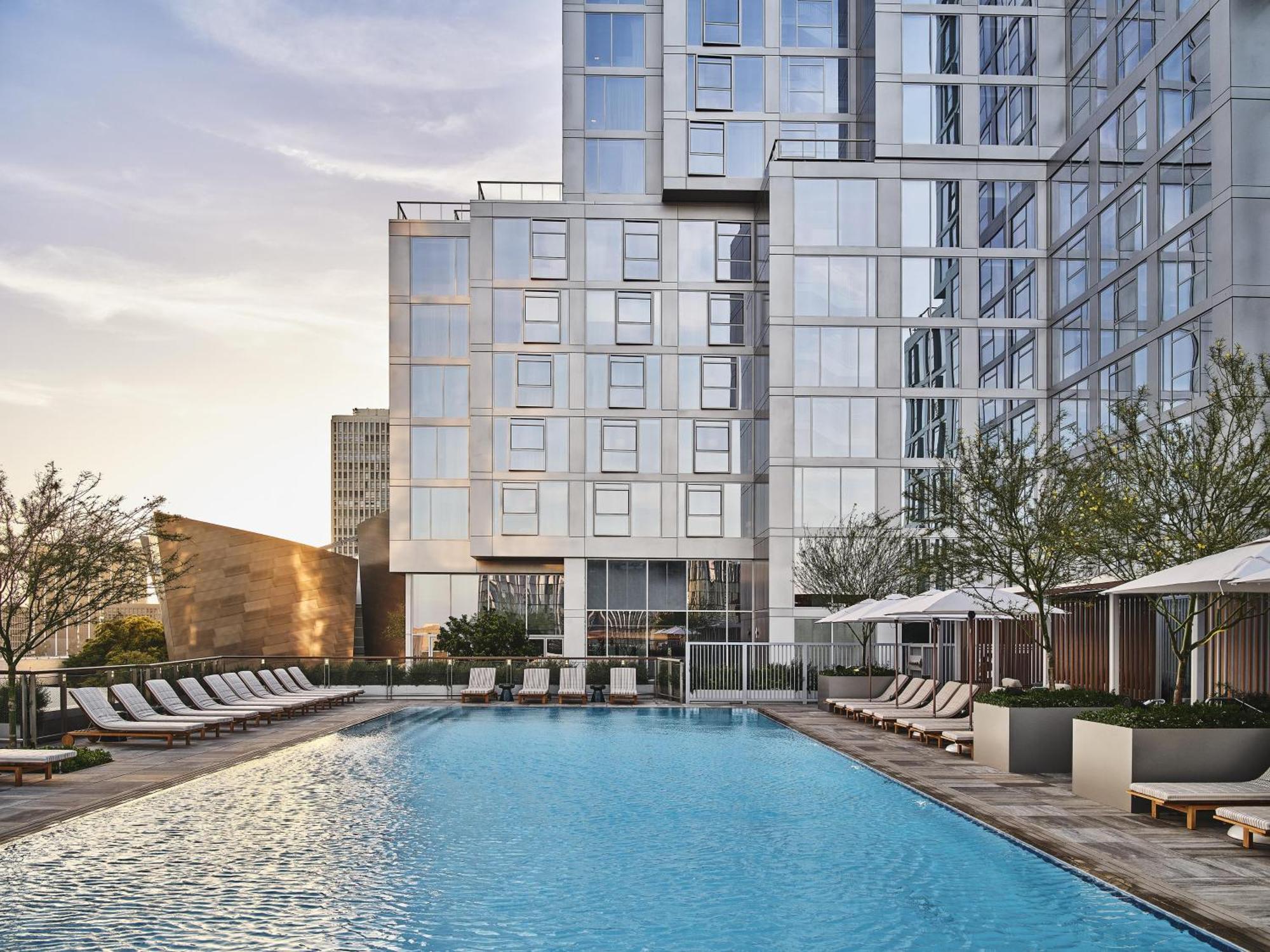 Conrad Los Angeles — Photos 2